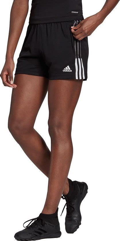 zwarte adidas shorts